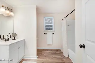 200 Banks Avenue, Goldsboro, NC 27534 — 3-bedroom home in Jefferson Park, Goldsboro, NC, photo 18 of 29: 23-200 Banks Ave-23