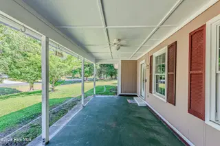 800 Mill River Road, Jacksonville, NC 28540 – photo 8: Front porch