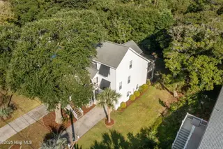 8626 Reed Drive, Emerald Isle, NC 28594 – photo 21: 6-web-or-mls-DJI_0893