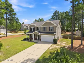 1105 Whitney Drive, Aberdeen, NC 28315 – photo 4: Front R Side