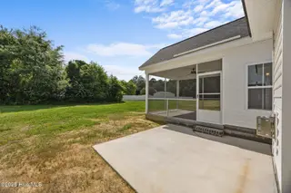 896 Lendy Drive, Greenville, NC 27858 – photo 12: 12-web-or-mls-896 Lendy Dr EX 011