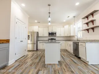 211 Cheswick Drive, Holly Ridge, NC 28445 – photo 16: Kitchen