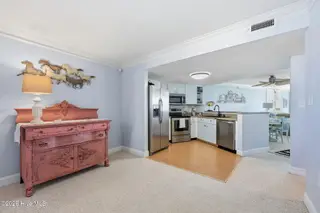 1400 E Fort Macon Road 112, Atlantic Beach, NC 28512 – photo 2: 25-web-or-mls-1400 E Fort Macon 112 - 02
