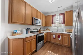 126 Meadow View Drive, New Bern, NC 28562 – photo 6: Kitchen