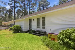 130 Horseshoe Drive, Southern Pines, NC 28387 – photo 23: 33-web-or-mls-707A3606