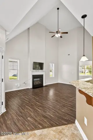 408 Cyrus Thompson Drive, Jacksonville, NC 28546 – photo 13: IMG_2199