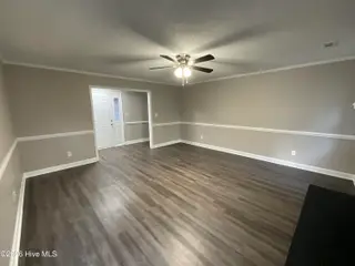 111 Excaliber Drive, Greenville, NC 27858 — 3-bedroom home in Camelot, Greenville, NC, photo 5 of 18: IMG_5544