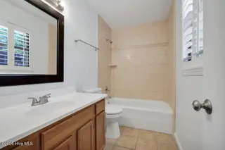 207 Whispering Pines Court, Hampstead, NC 28443 – photo 18: 207WhisperingPinesCourt-19