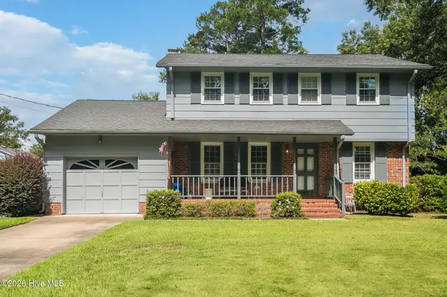 102 Brookview Drive, Jacksonville, NC 28540