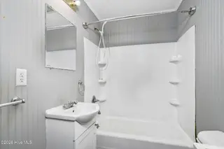 115 E Murphy Street, Wallace, NC 28466 — 1-bedroom home, Wallace, NC, photo 17 of 24: 115murphy10