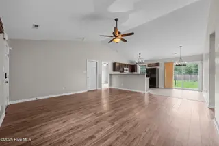 242 Sweet Gum Lane, Richlands, NC 28574 – photo 4: 21-web-or-mls-_RAD4175