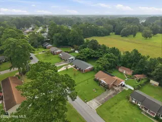106 Stratford Road, Havelock, NC 28532 – photo 14: 12-web-or-mls-DJI_20260824102316_0296_D_