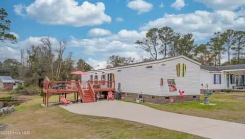 820 Magnolia Dr, Sunset Beach