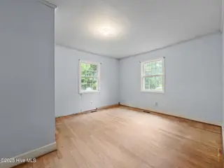 195 Queens Creek Road, Swansboro, NC 28584 — 2-bedroom home, Swansboro, NC, photo 24 of 40: Front bedroom