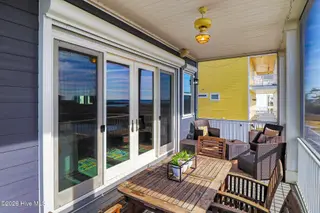 525 Sanders Lane, Newport, NC 28570 – photo 22: Screened porch