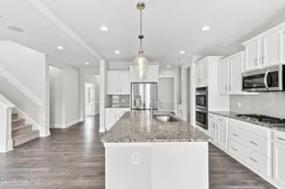 4213 Whispering Willow Cove, Winnabow, NC 28479 — 4-bedroom home in The Retreat at Mallory Creek Plantation, Winnabow, NC, photo 17 of 73