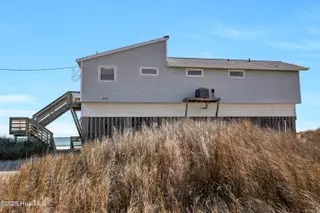 464 Topsail Road, North Topsail Beach, NC 28460 – photo 1: Street view