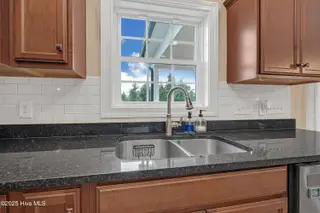 257 W Broughton Lane, Rocky Point, NC 28457 – photo 12: A7401036 (1)