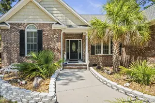 215 Star Hill Drive, Cape Carteret, NC 28584 – photo 4: 4-web-or-mls-215-StarHillDr-5-4-26-004