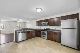 301 Glen Cannon Drive, Jacksonville, NC 28546 – photo 11