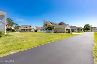108 22 Macgregor Drive, Beaufort, NC 28516 – photo 4: 1-web-or-mls-chadwick-visuals-108-MacGre
