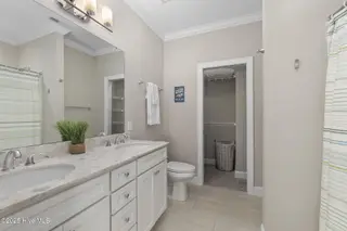2800 W Fort Macon Road 41 Seaside Villas, Atlantic Beach, NC 28512 – photo 21: Bathroom 2