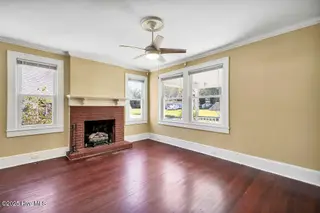 370 Carr Avenue, Rocky Point, NC 28457 — 5-bedroom home, Rocky Point, NC, photo 11 of 42: 370CarrAvenue-12