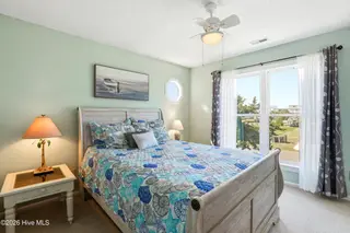 315 Brunswick Avenue W, Holden Beach, NC 28462 – photo 15: 21_315_brunswick_ave_w_021