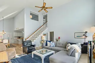 23 Scotland Street, Ocean Isle Beach, NC 28469 — 5-bedroom home, Ocean Isle Beach, NC, photo 10 of 47
