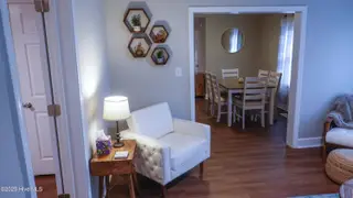 217 N 11th Street, Wilmington, NC 28401 – photo 5: B_Living05