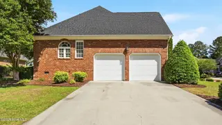 2025 Cornerstone Drive, Winterville, NC 28590 – photo 8: 5-web-or-mls-2025Cornerstone_005