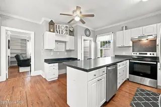 3314 North Green Street, Farmville, NC 27828 – photo 3: 23-web-or-mls-IMG_4376-Edited