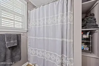 2812 Evans Street, Morehead City, NC 28557 – photo 19: Primary bathroom