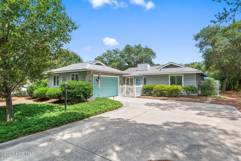 609 Camellia Lane, Sunset Beach, NC 28468 – photo 1 of 42