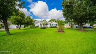 850 Meadow Lane SW, Calabash, NC 28467 — 3-bedroom home in Carolina Cove, Calabash, NC, photo 2 of 28