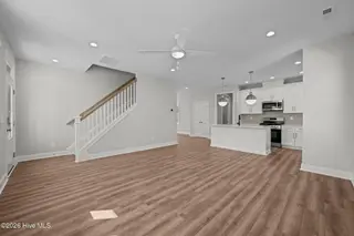 2008 Brighton Drive, New Bern, NC 28562 – photo 8: 16-web-or-mls-DSC_4924