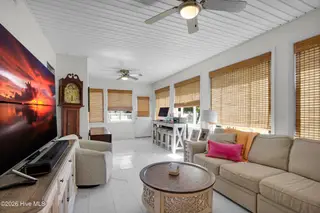 113 Bermuda View, New Bern, NC 28560 – photo 4: 113 Bermuda View, New Bern, NC 28560