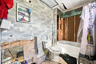 105 Brick Kiln Road, Washington, NC 27889 – photo 16: Bathroom 2