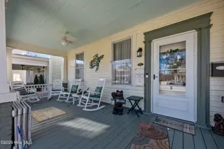 1223 National Avenue, New Bern, NC 28560 – photo 4: Welcoming Front Porch