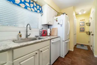 214 Mcginnis Drive, Pine Knoll Shores, NC 28512 – photo 18: 214 McGinnis