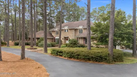 35 Lake Dornoch Drive, Pinehurst