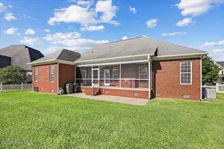 207 Kingston Circle, Goldsboro, NC 27530 – photo 7: 08-207 Kingston Cir-8