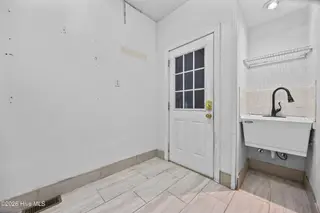 103 Francis Marion Drive, Wilmington, NC 28411 – photo 21: 25_laundry