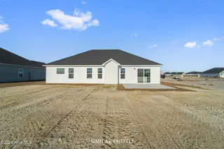 905 Miranda Court, Jacksonville, NC 28546 – photo 4: SIMILAR PHOTO 8-2