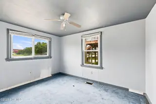 1106 Avery Street, Morehead City, NC 28557 – photo 18: 31-web-or-mls-1106-Avery-St-048_edit