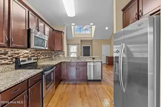 72 Cypress Circle, Southern Pines, NC 28387 – photo 14: 20-web-or-mls-DSC02959