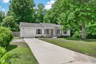 125 Sweetwater Drive, Jacksonville, NC 28540 – photo 2: 01-2