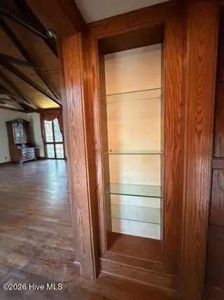 509 Bentmoor Drive, Whiteville, NC 28472 – photo 12: Built ins