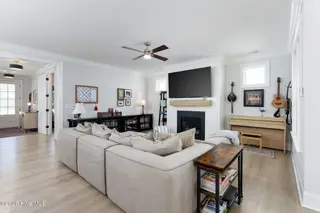 3719 Mason Port Drive, Wilmington, NC 28409 – photo 11: living-room-01a
