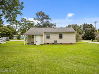 909 N 20th Street, Morehead City, NC 28557 – photo 23: Back of home